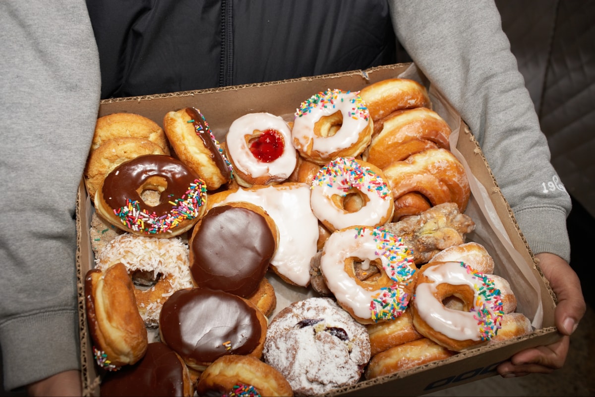 Beignets dans une boîte