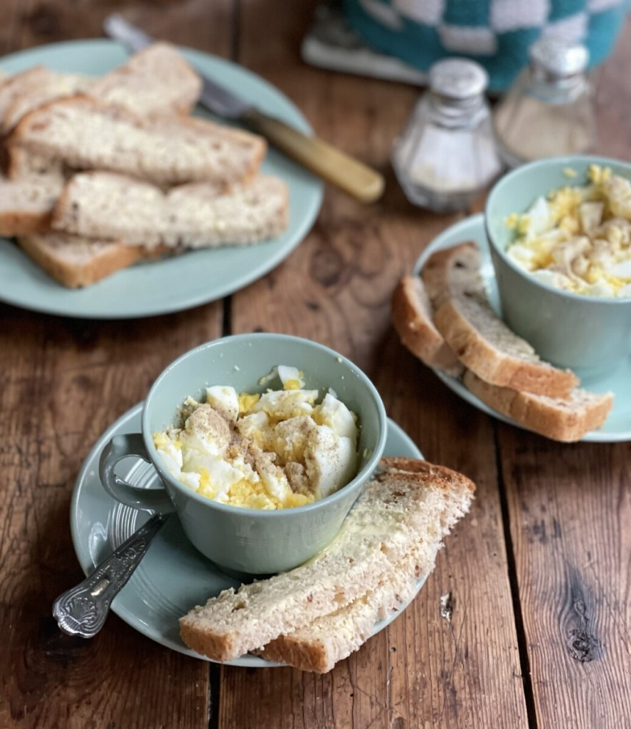 Oeuf dans une tasse