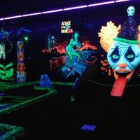 Mini-golf monstre