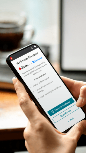 TurboTax et CoinTracker fonctionnent ensemble pour vous aider à calculer et importer en toute transparence des transactions de cryptomonnaie et d'investissement au moment des impôts.