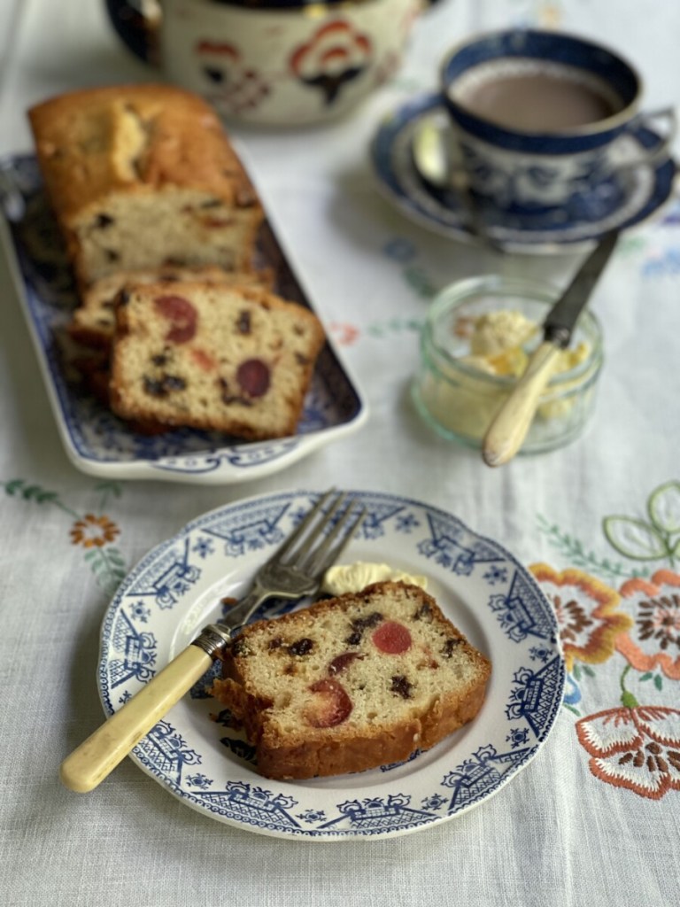 Pain aux fruits au lait concentré des années 1950