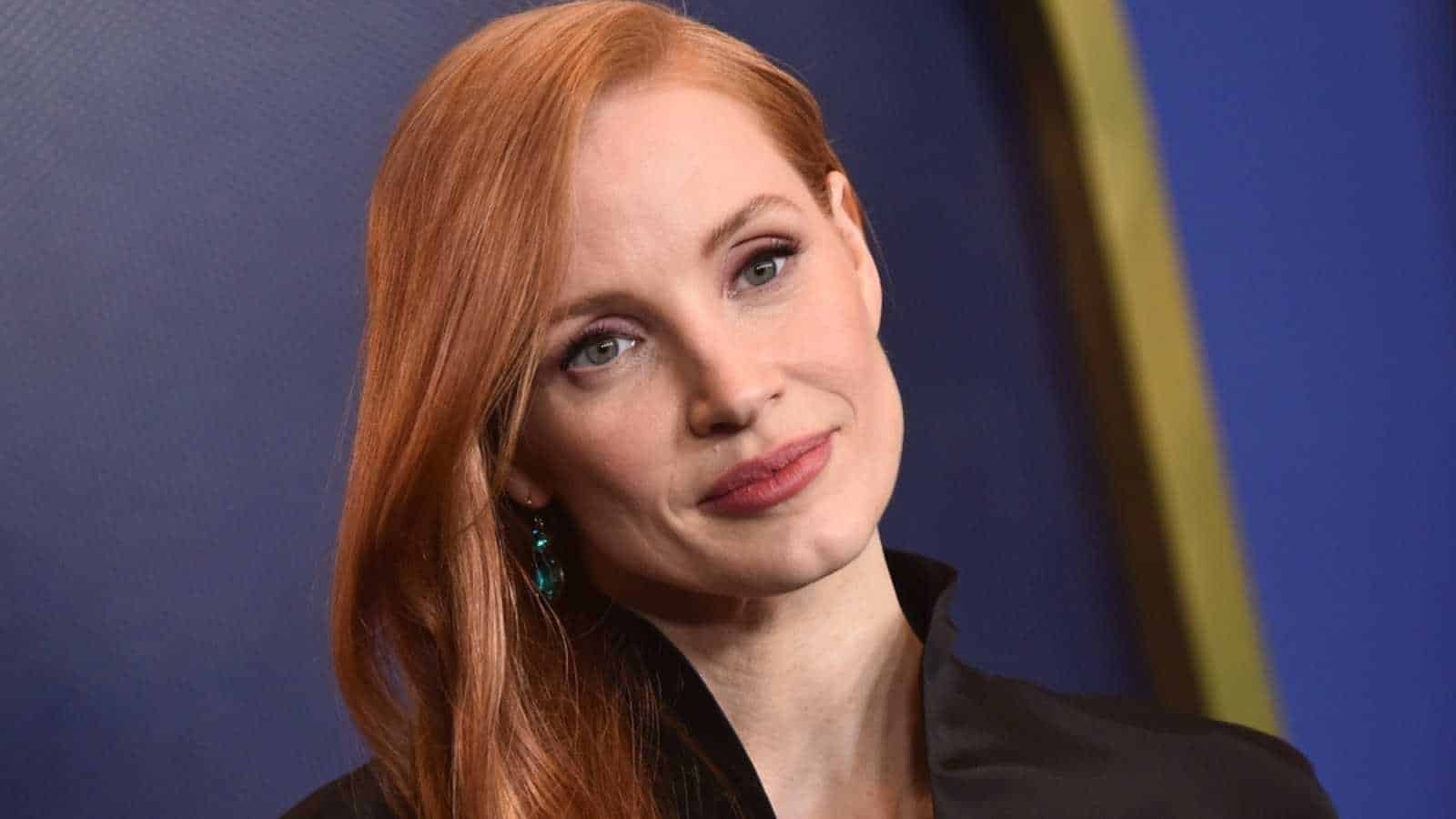 LOS ANGELES - 07 FÉVRIER : Jessica Chastain arrive pour le déjeuner des nominés aux Oscars le 07 février 2022 à Century City, Californie